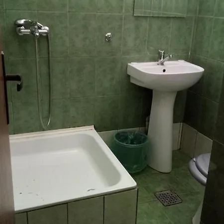 La Conu Iancu Hostel Drobeta Turnu Severin